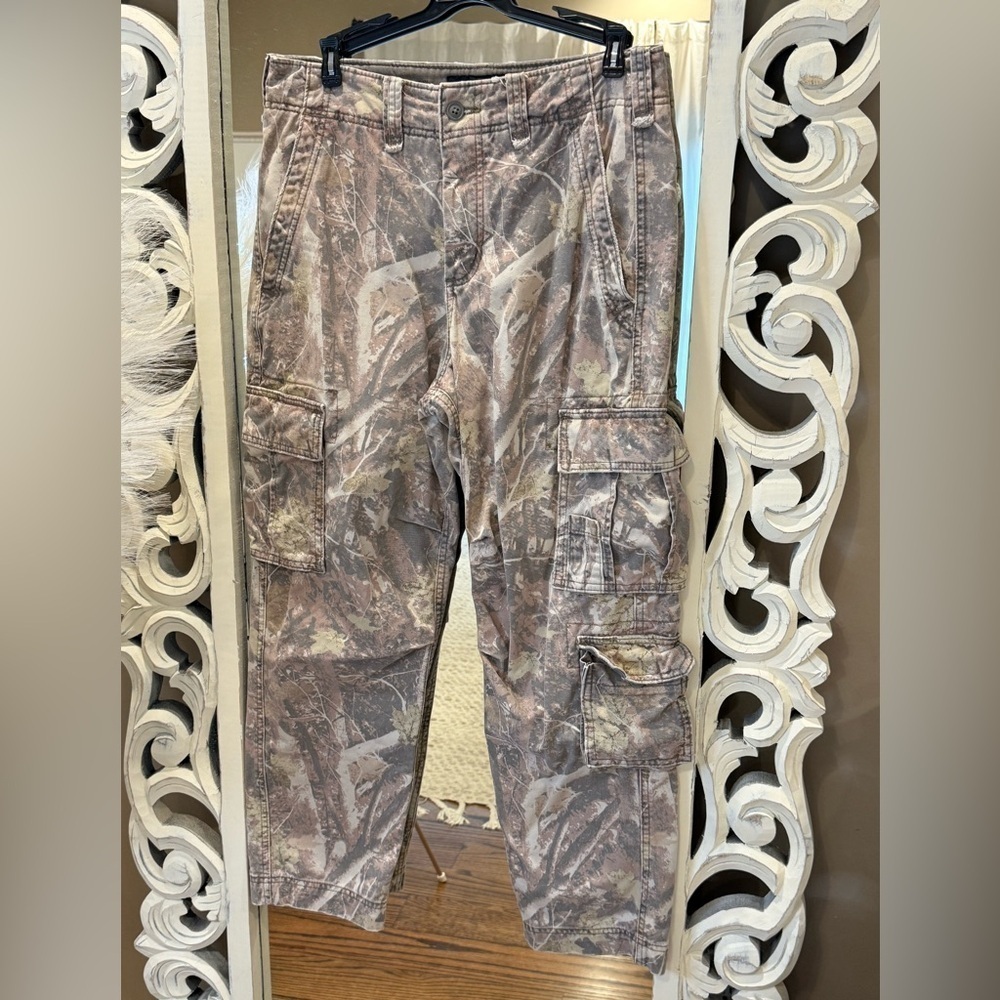 Men’s ABERCROMBIE & FITCH Loose Camouflage cargo pant- Size 29x30 - Picture 2 of 8